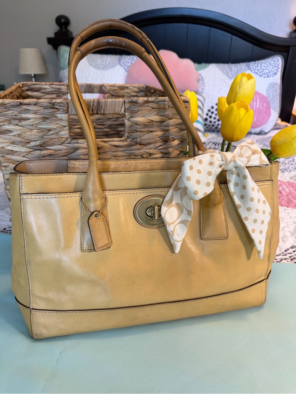 Vintage COACH Madeline Carryall Satchel Yellow w/Turnlock, Scarf & Hangtag